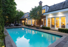 Live Like Royalty In This Exquisite Toronto Home