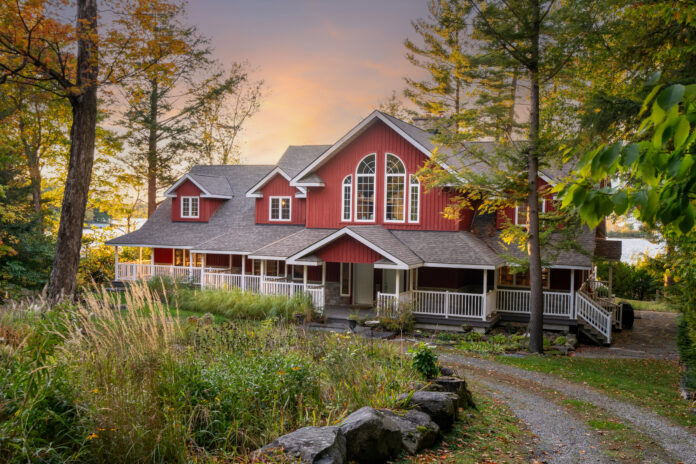 Idyllic retreat on Lake Muskoka